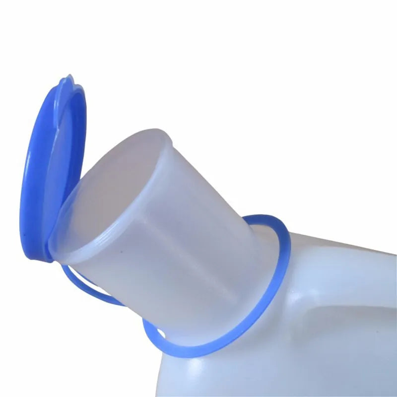 Urine adult men and women to use the on-board household with cover.